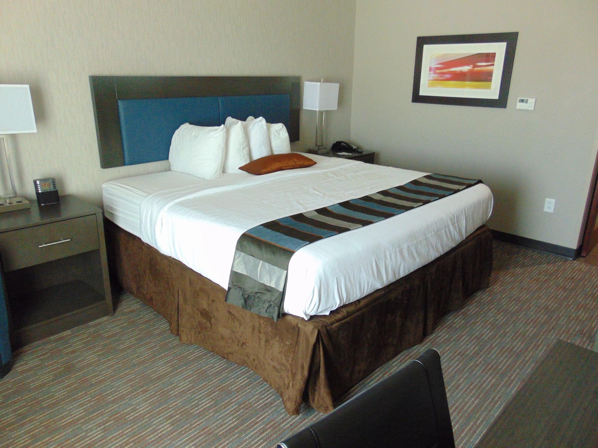 Wingate By Wyndham Lubbock Hotel Exterior photo