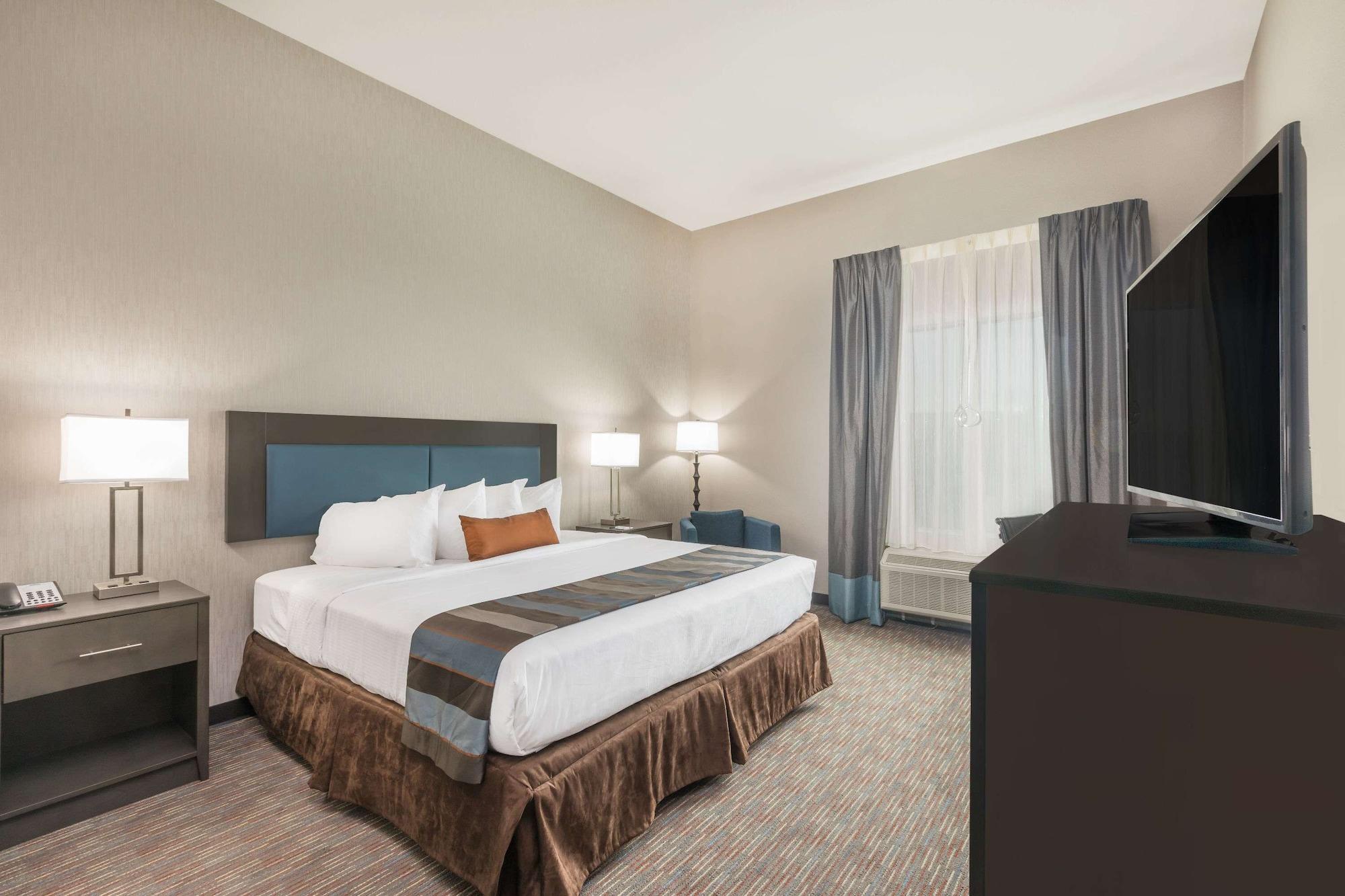 Wingate By Wyndham Lubbock Hotel Exterior photo