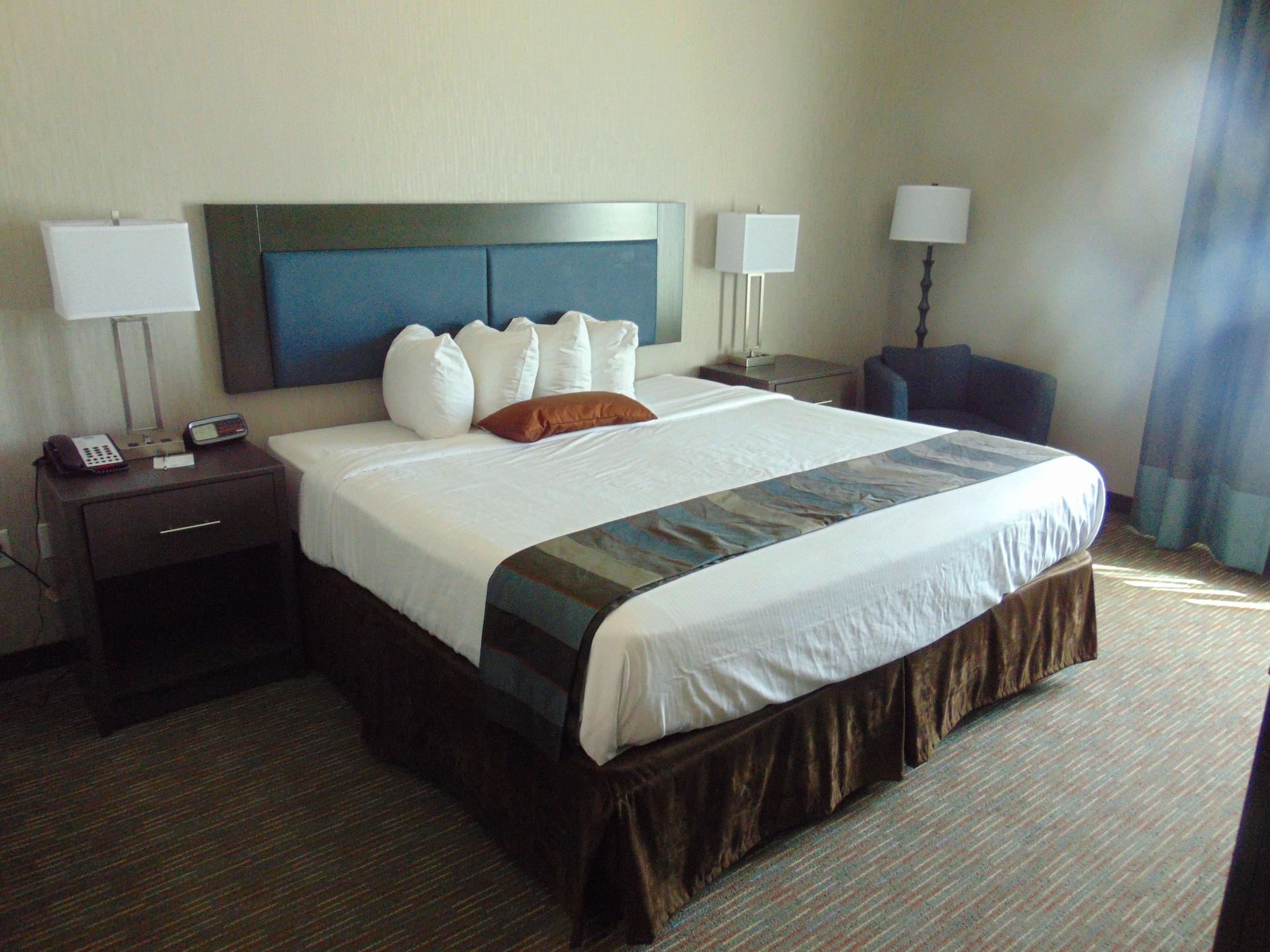 Wingate By Wyndham Lubbock Hotel Exterior photo