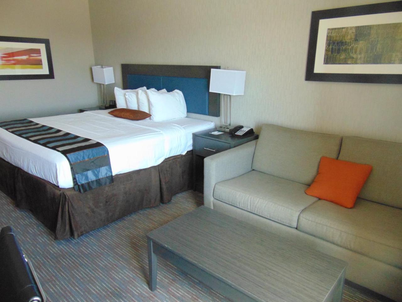 Wingate By Wyndham Lubbock Hotel Exterior photo