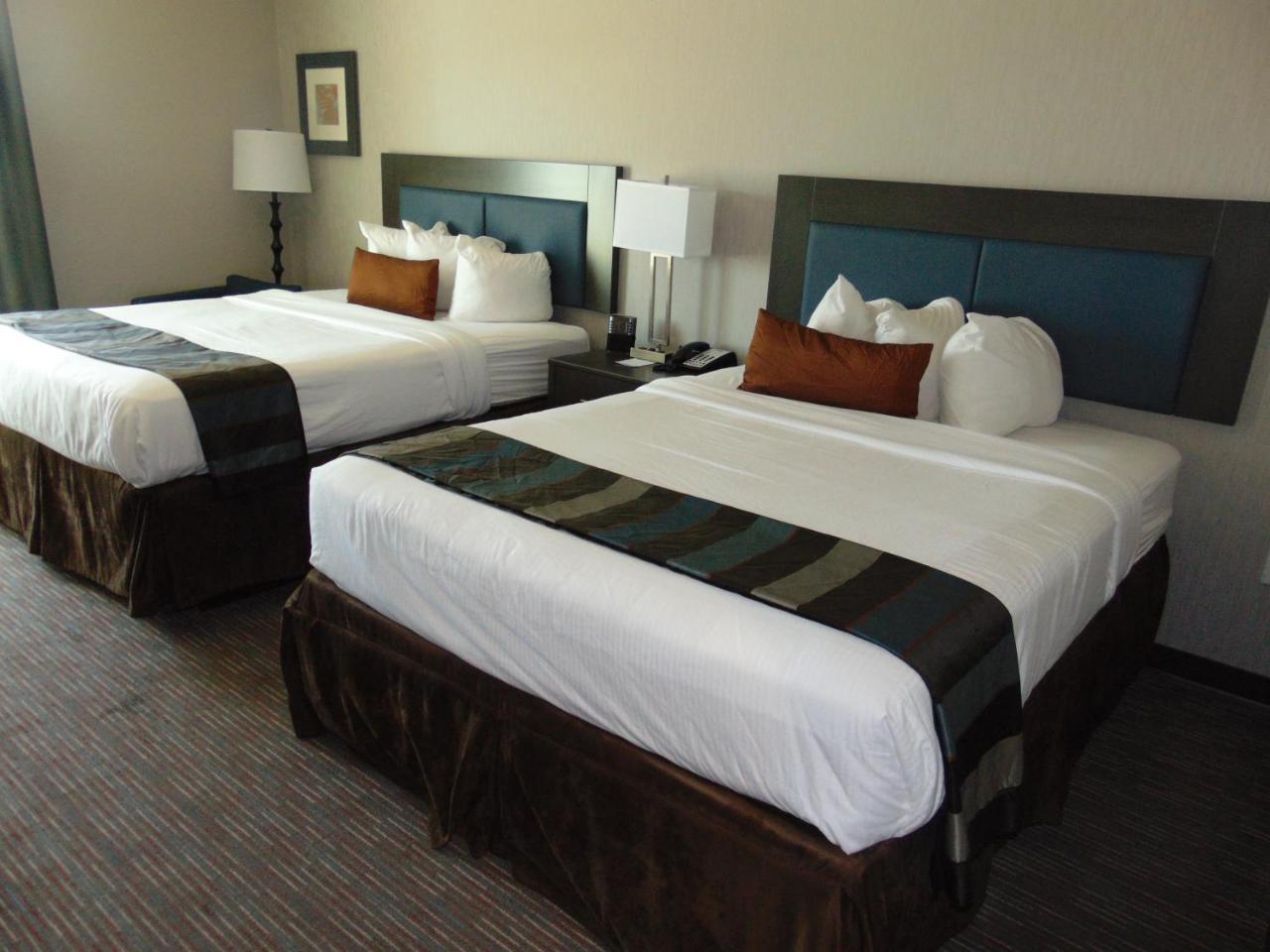 Wingate By Wyndham Lubbock Hotel Exterior photo